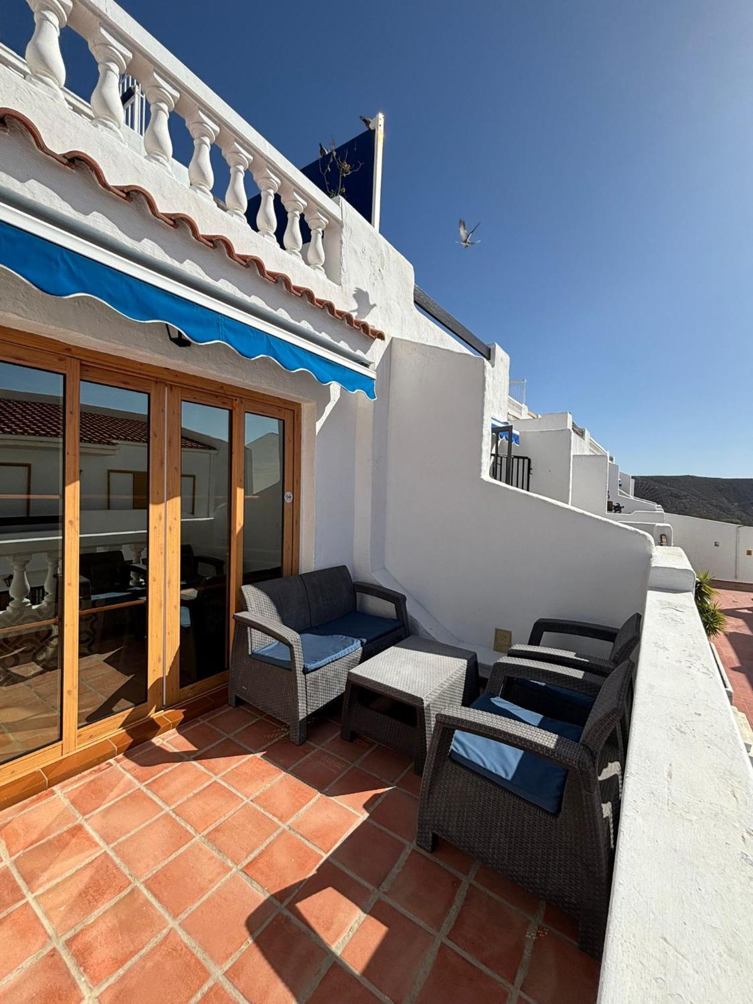 Los Cristianos Studio, Modern, Spacious, Pool,Wifi Arona (Tenerife) Exterior foto