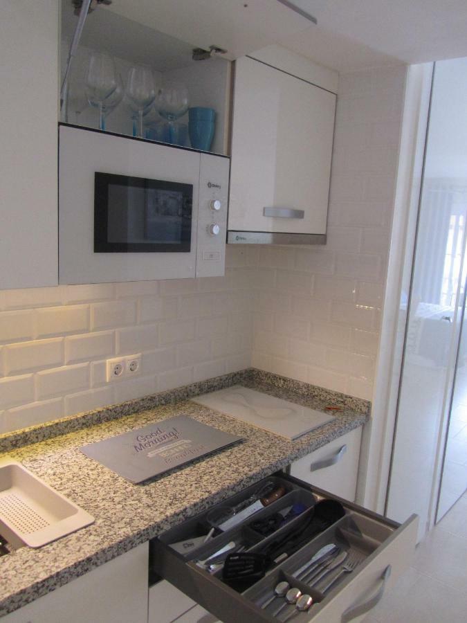 Los Cristianos Studio, Modern, Spacious, Pool,Wifi Arona (Tenerife) Exterior foto