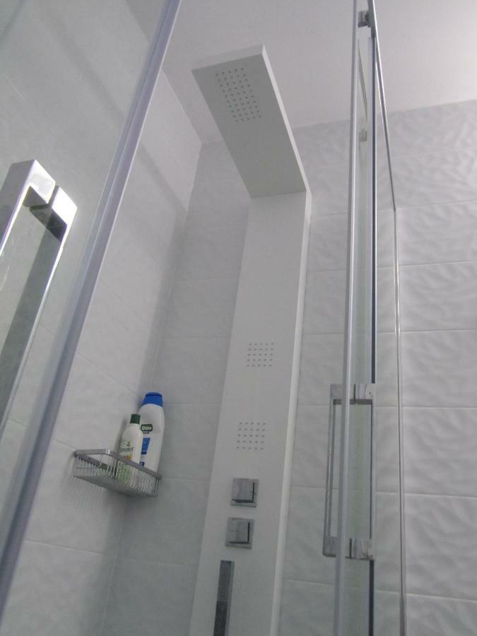 Los Cristianos Studio, Modern, Spacious, Pool,Wifi Arona (Tenerife) Exterior foto
