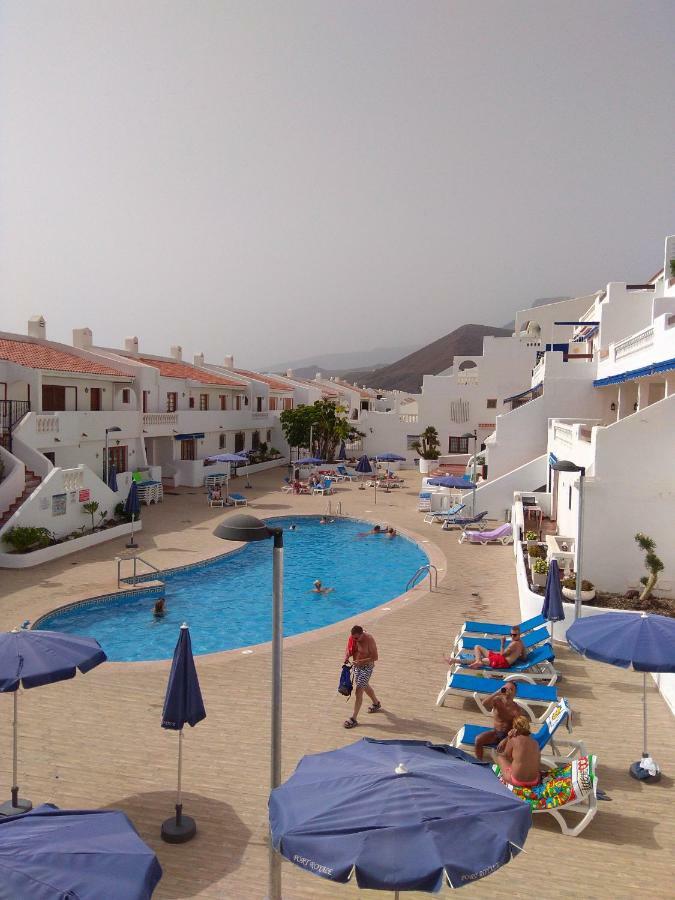 Los Cristianos Studio, Modern, Spacious, Pool,Wifi Arona (Tenerife) Exterior foto